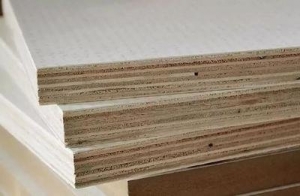 了解生态板和多层实木板的区别在哪里？